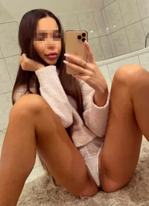 проститутка Каролина, 22, Ялта